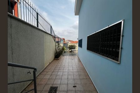 Casa para alugar com 104m², 3 quartos e 2 vagasQuintal