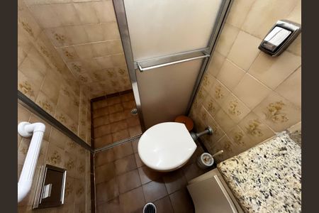 Casa para alugar com 104m², 3 quartos e 2 vagasBanheiro Social