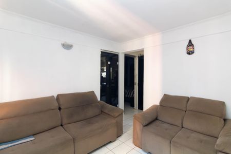 Apartamento à venda com 50m², 2 quartos e 1 vaga Apartamento à venda com 50m², 2 quartos e 1 vagaSala