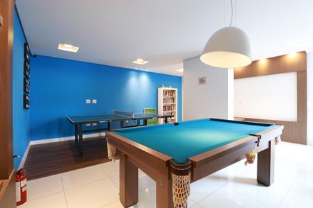 Apartamento para alugar com 58m², 2 quartos e 1 vagaÁrea comum