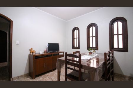 Casa à venda com 219m², 3 quartos e 4 vagasSala de Jantar