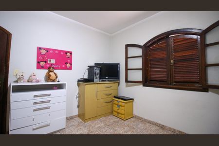 Casa à venda com 219m², 3 quartos e 4 vagasQuarto 1