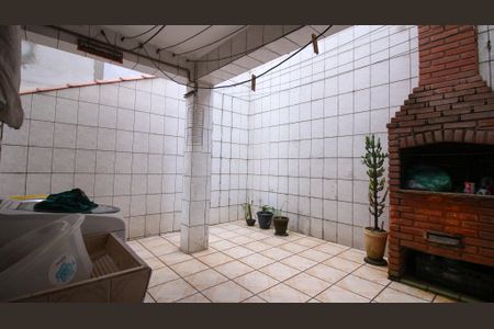 Casa à venda com 219m², 3 quartos e 4 vagasÁrea de Serviço/Quintal