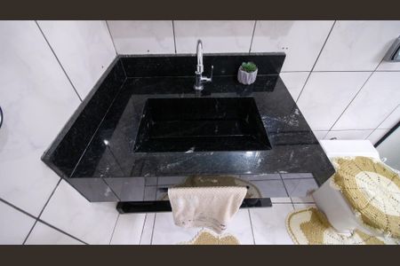 Casa à venda com 219m², 3 quartos e 4 vagasBanheiro