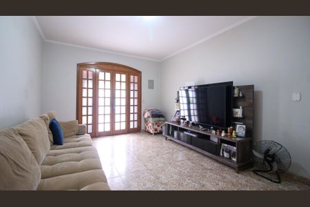 Sala de casa à venda com 3 quartos, 219m² em Jardim Angela (zona Leste), São Paulo