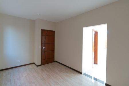 Apartamento para alugar com 68m², 2 quartos e 1 vagaSala