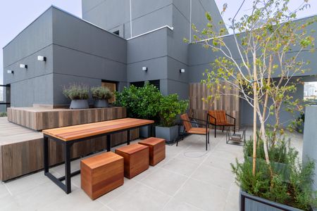 Apartamento à venda com 27m², 1 quarto e sem vagaÁrea comum