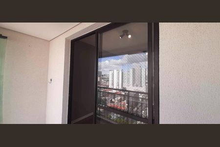 Sacada de apartamento para alugar com 1 quarto, 37m² em Presidente Altino, Osasco