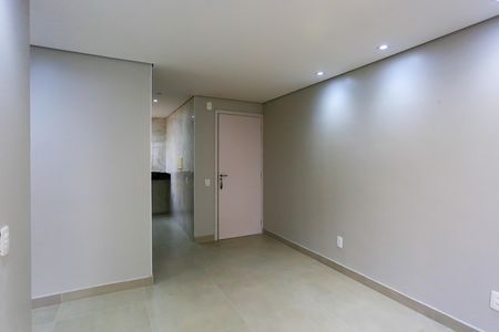 Sala de apartamento para alugar com 2 quartos, 44m² em Jardim Monte Alegre, São Paulo