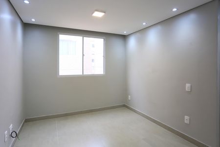Sala de apartamento para alugar com 2 quartos, 44m² em Jardim Monte Alegre, São Paulo