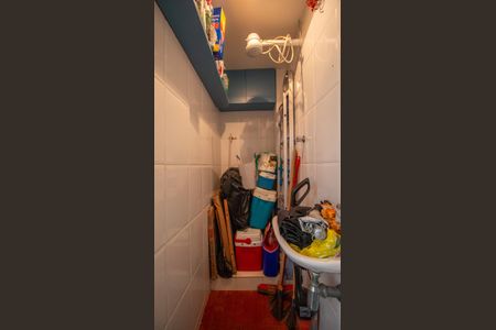 Apartamento à venda com 82m², 2 quartos e 1 vaga Apartamento à venda com 82m², 2 quartos e 1 vagaBanheiro de Serviço