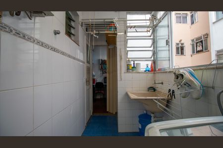 Apartamento à venda com 82m², 2 quartos e 1 vaga Apartamento à venda com 82m², 2 quartos e 1 vagaÁrea de Serviço