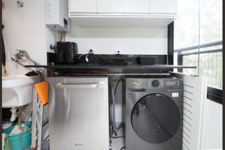 Varanda da Sala de apartamento à venda com 2 quartos, 48m² em Vila Suzana, São Paulo