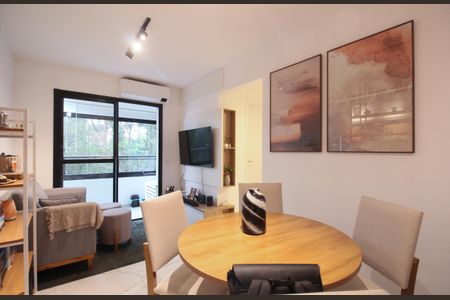 Sala de apartamento à venda com 2 quartos, 48m² em Vila Suzana, São Paulo