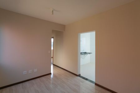 Apartamento para alugar com 95m², 2 quartos e 2 vagasSala