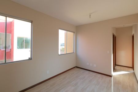 Apartamento para alugar com 95m², 2 quartos e 2 vagasSala