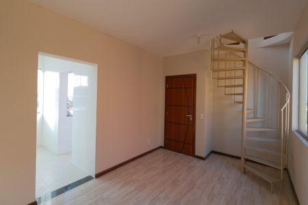 Apartamento para alugar com 95m², 2 quartos e 2 vagasSala
