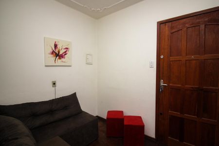Apartamento à venda com 40m², 1 quarto e sem vaga Apartamento à venda com 40m², 1 quarto e sem vagaSala
