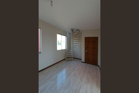 Apartamento para alugar com 95m², 2 quartos e 2 vagasSala