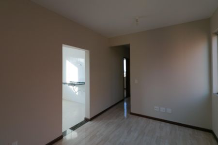 Apartamento para alugar com 95m², 2 quartos e 2 vagasSala