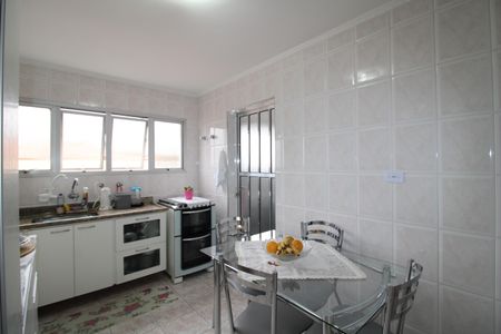 Apartamento à venda com 100m², 3 quartos e 2 vagasCozinha