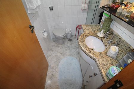 Apartamento à venda com 100m², 3 quartos e 2 vagasBanheiro Social