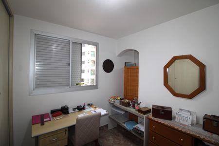 Apartamento à venda com 100m², 3 quartos e 2 vagasQuarto 3