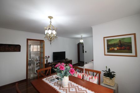 Apartamento à venda com 100m², 3 quartos e 2 vagasSala