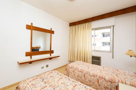 Apartamento à venda com 48m², 1 quarto e 1 vagaQuarto