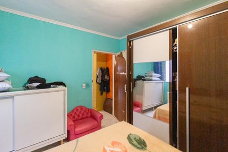 Casa à venda com 167m², 3 quartos e 2 vagasQuarto 1