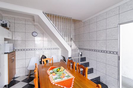 Casa à venda com 167m², 3 quartos e 2 vagasCozinha