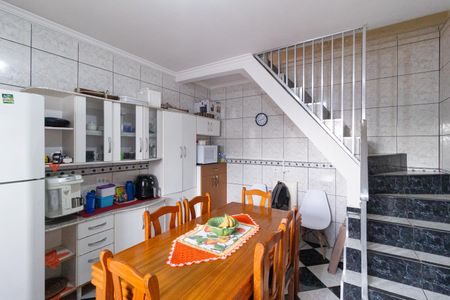 Casa à venda com 167m², 3 quartos e 2 vagasCozinha