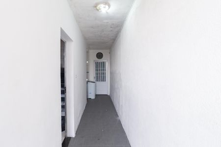 Casa à venda com 167m², 3 quartos e 2 vagasCorredor