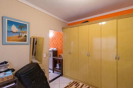 Casa à venda com 167m², 3 quartos e 2 vagasQuarto 2
