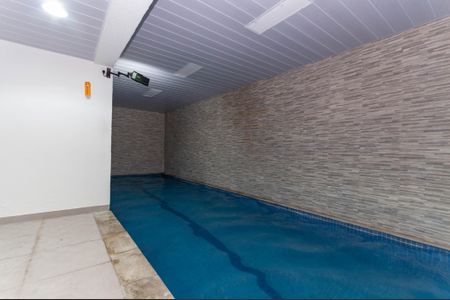 Apartamento à venda com 80m², 2 quartos e 2 vagas Apartamento à venda com 80m², 2 quartos e 2 vagasÁrea Comum - Piscina Coberta