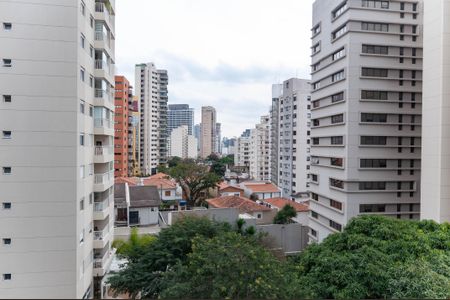 Vista Sala de apartamento à venda com 2 quartos, 80m² em Perdizes, São Paulo