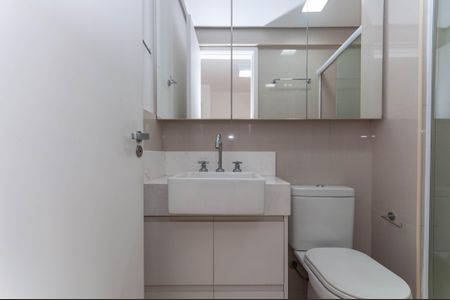 Apartamento à venda com 80m², 2 quartos e 2 vagas Apartamento à venda com 80m², 2 quartos e 2 vagasBanheiro Suíte 2