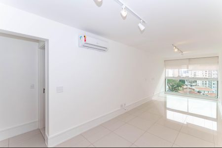 Sala de apartamento à venda com 2 quartos, 80m² em Perdizes, São Paulo