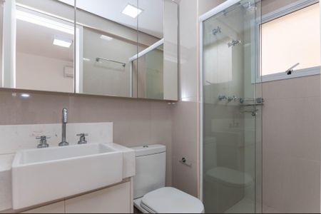 Apartamento à venda com 80m², 2 quartos e 2 vagas Apartamento à venda com 80m², 2 quartos e 2 vagasBanheiro Suíte 2