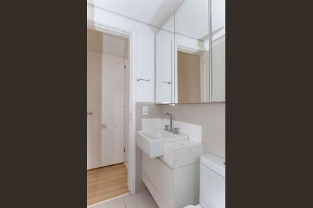 Apartamento à venda com 80m², 2 quartos e 2 vagas Apartamento à venda com 80m², 2 quartos e 2 vagasBanheiro Suíte 1