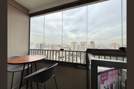 Varanda de kitnet/studio para alugar com 1 quarto, 25m² em Vila Olímpia, São Paulo