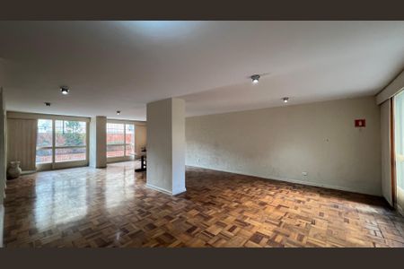 Apartamento à venda com 161m², 4 quartos e 1 vagaÁrea comum