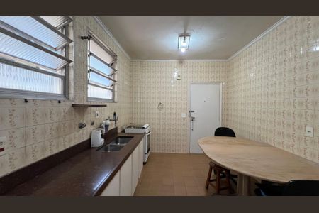 Apartamento à venda com 161m², 4 quartos e 1 vagaCozinha