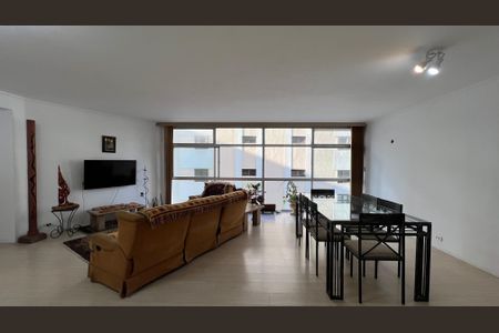 Apartamento à venda com 161m², 4 quartos e 1 vagaSala