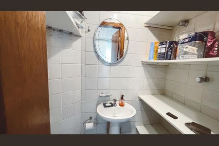 Apartamento à venda com 116m², 3 quartos e 2 vagas Apartamento à venda com 116m², 3 quartos e 2 vagasBanheiro de serviço