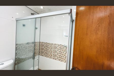 Apartamento à venda com 116m², 3 quartos e 2 vagas Apartamento à venda com 116m², 3 quartos e 2 vagasBanheiro da Suíte