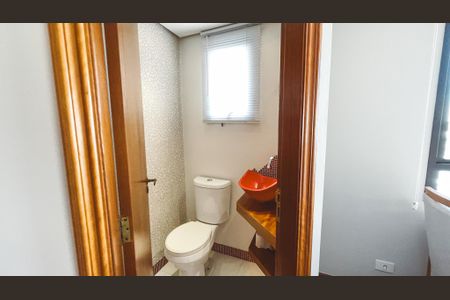 Apartamento à venda com 116m², 3 quartos e 2 vagas Apartamento à venda com 116m², 3 quartos e 2 vagasLavabo