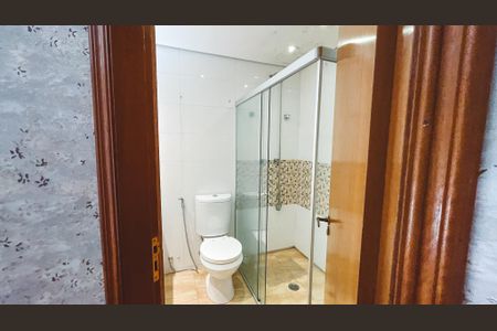 Apartamento à venda com 116m², 3 quartos e 2 vagas Apartamento à venda com 116m², 3 quartos e 2 vagasBanheiro da Suíte