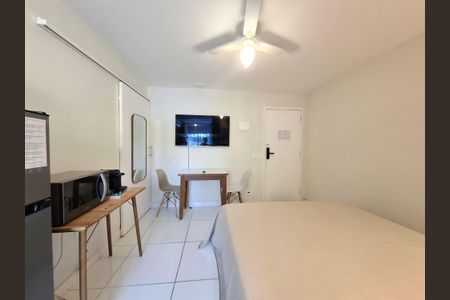 Studio para alugar com 35m², 1 quarto e sem vaga Studio para alugar com 35m², 1 quarto e sem vagaStudio