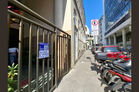 Studio para alugar com 35m², 1 quarto e sem vaga Studio para alugar com 35m², 1 quarto e sem vagaPlaca